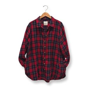 JACHS Girlfriend | Red & Navy Plaid Flannel Shirt